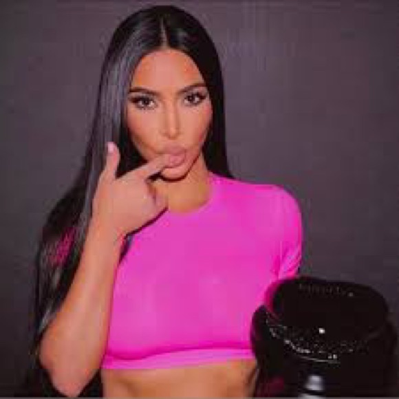 NWT SKIMS Neon Pink Crop Top - Picture 3 of 4